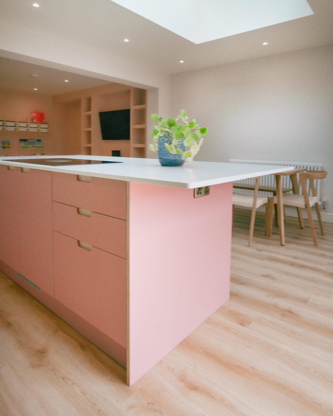 Kitchen fitting